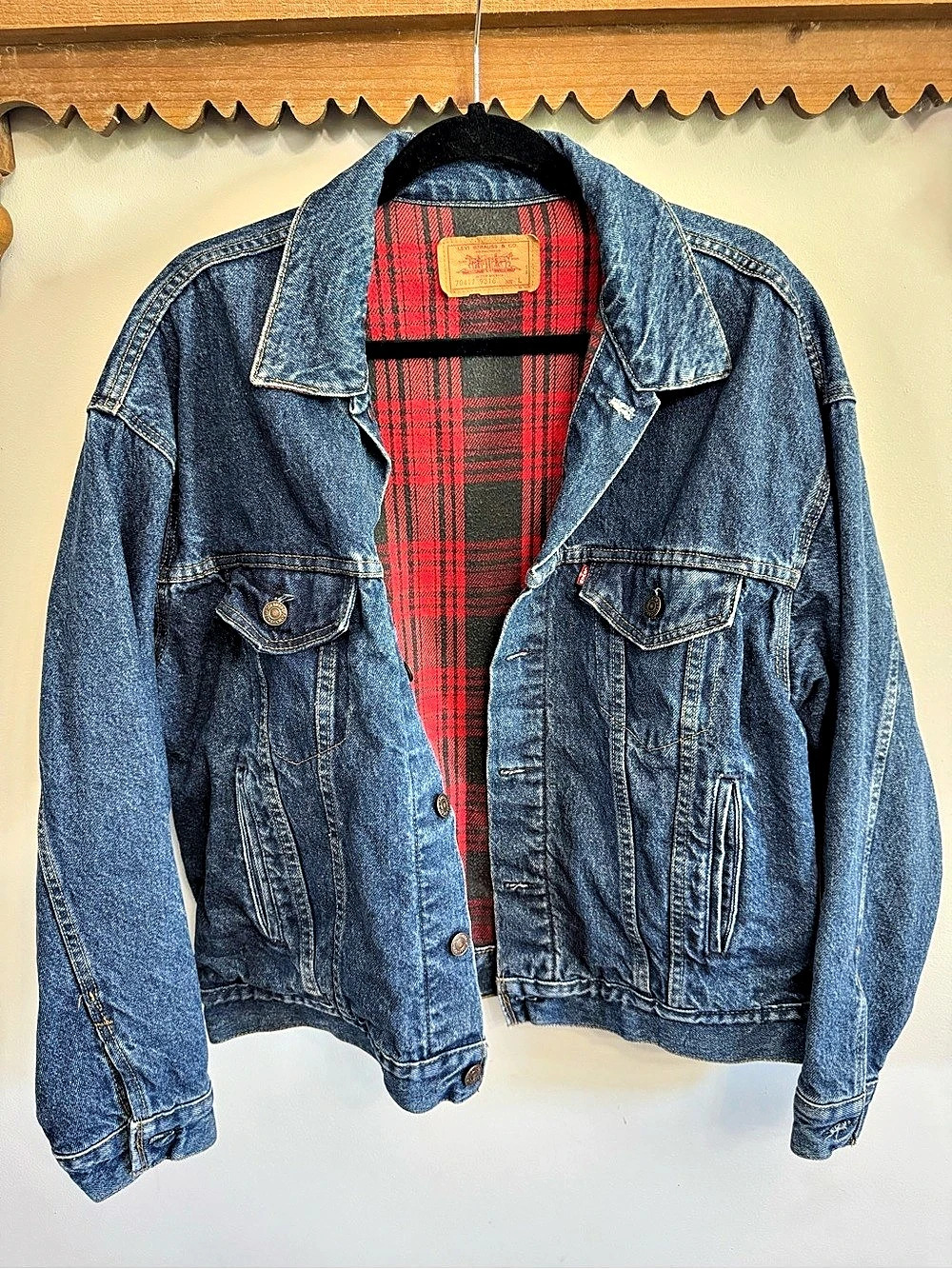 Vintage Levi's 70417 0316 Plaid-Lined Denim Jacket Size Large